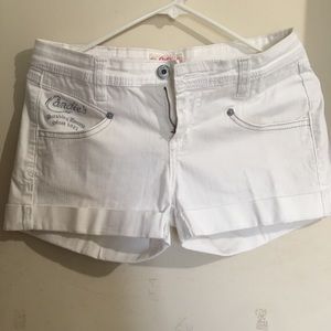 A cadies brand short
